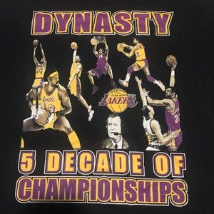 LA Lakers Graphic Tee